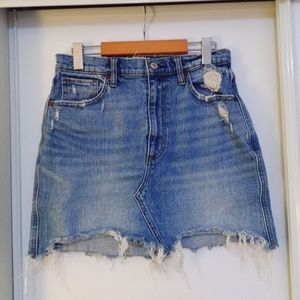 Abercrombie Curve Love Ultra High Rise Distressed Denim Skirt - Size 6/28